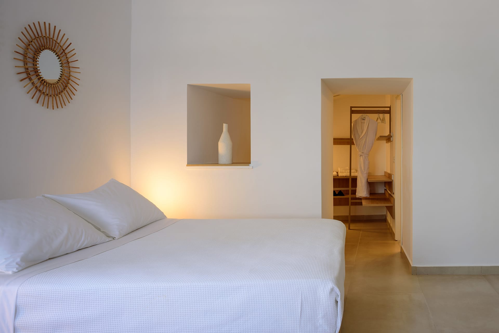 Deluxe Suite with Caldera View