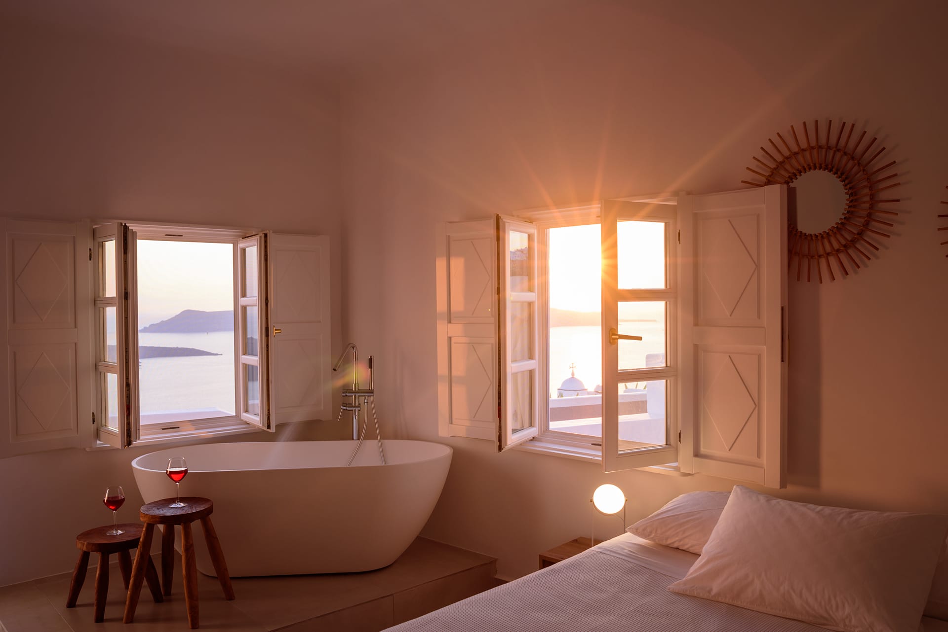 Deluxe Suite with Caldera View