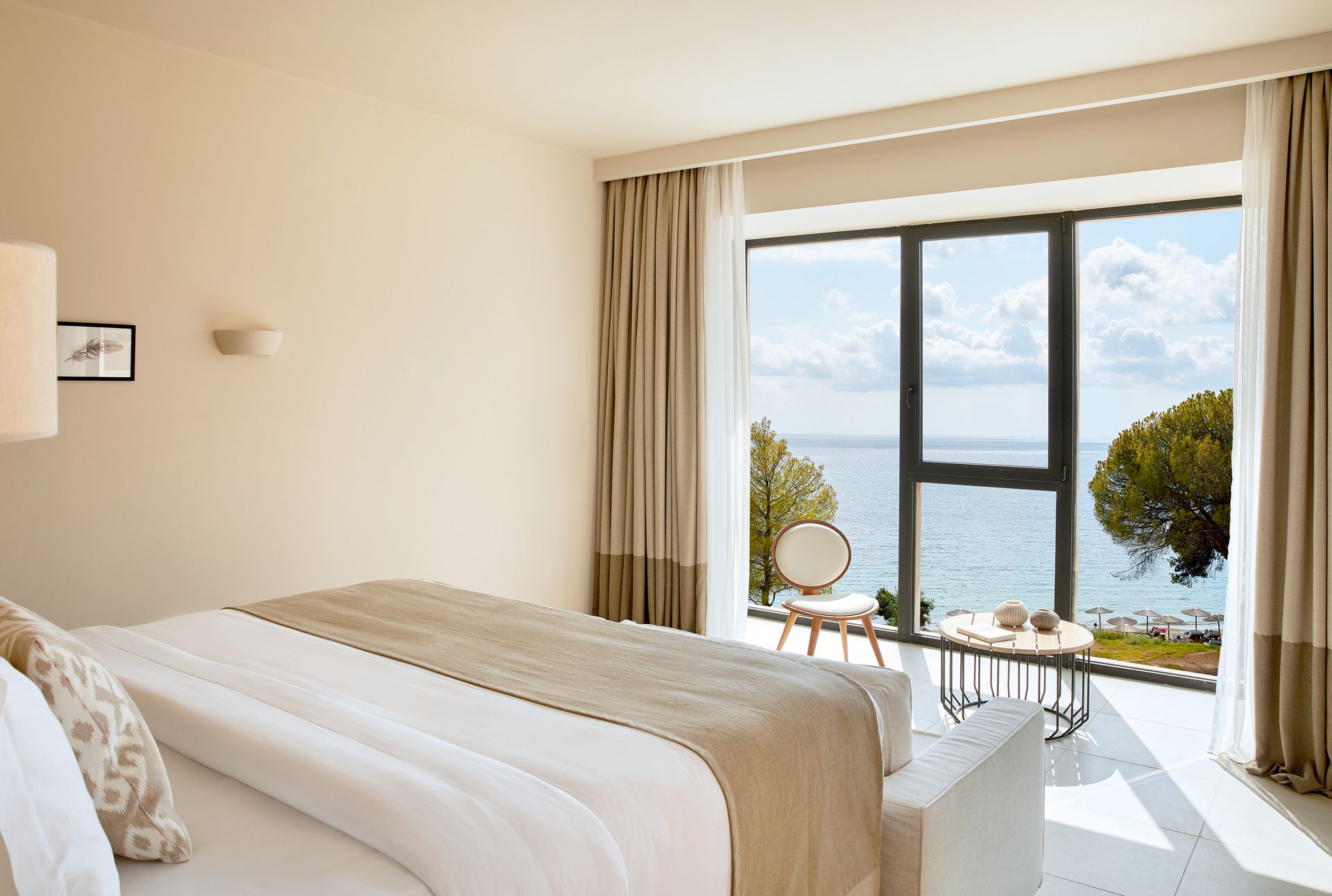 Junior Suite Private Pool | Grace Rooms & Suites