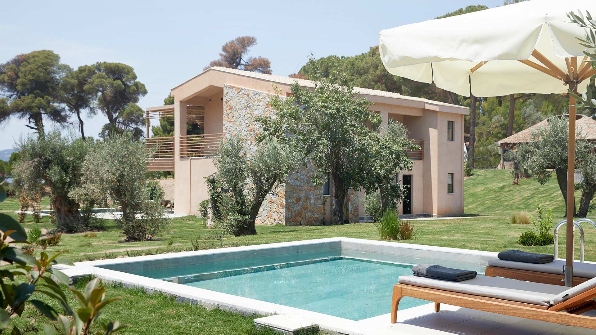 Junior Suite Private Pool | Nest Grove Rooms Villas & Suites