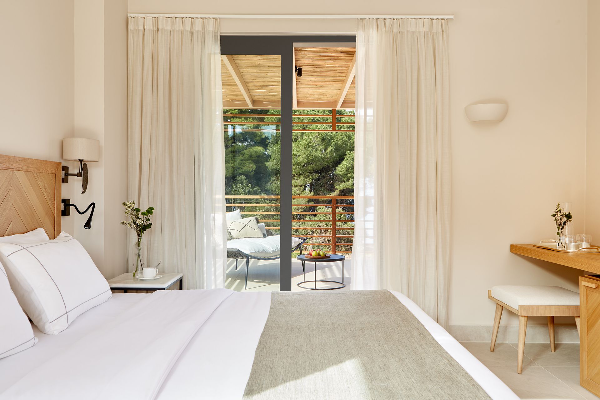 Double Supreme Deluxe Upper Floor | Nest Grove Rooms Villas &amp; Suites
