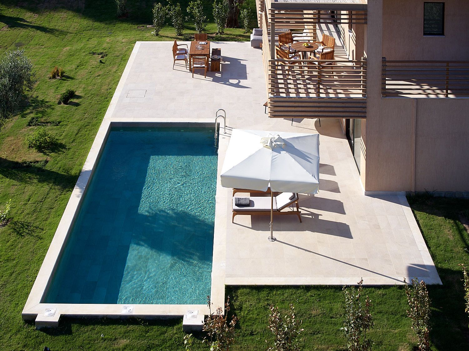 The Swan Villa | Nest Grove Rooms Villas & Suites