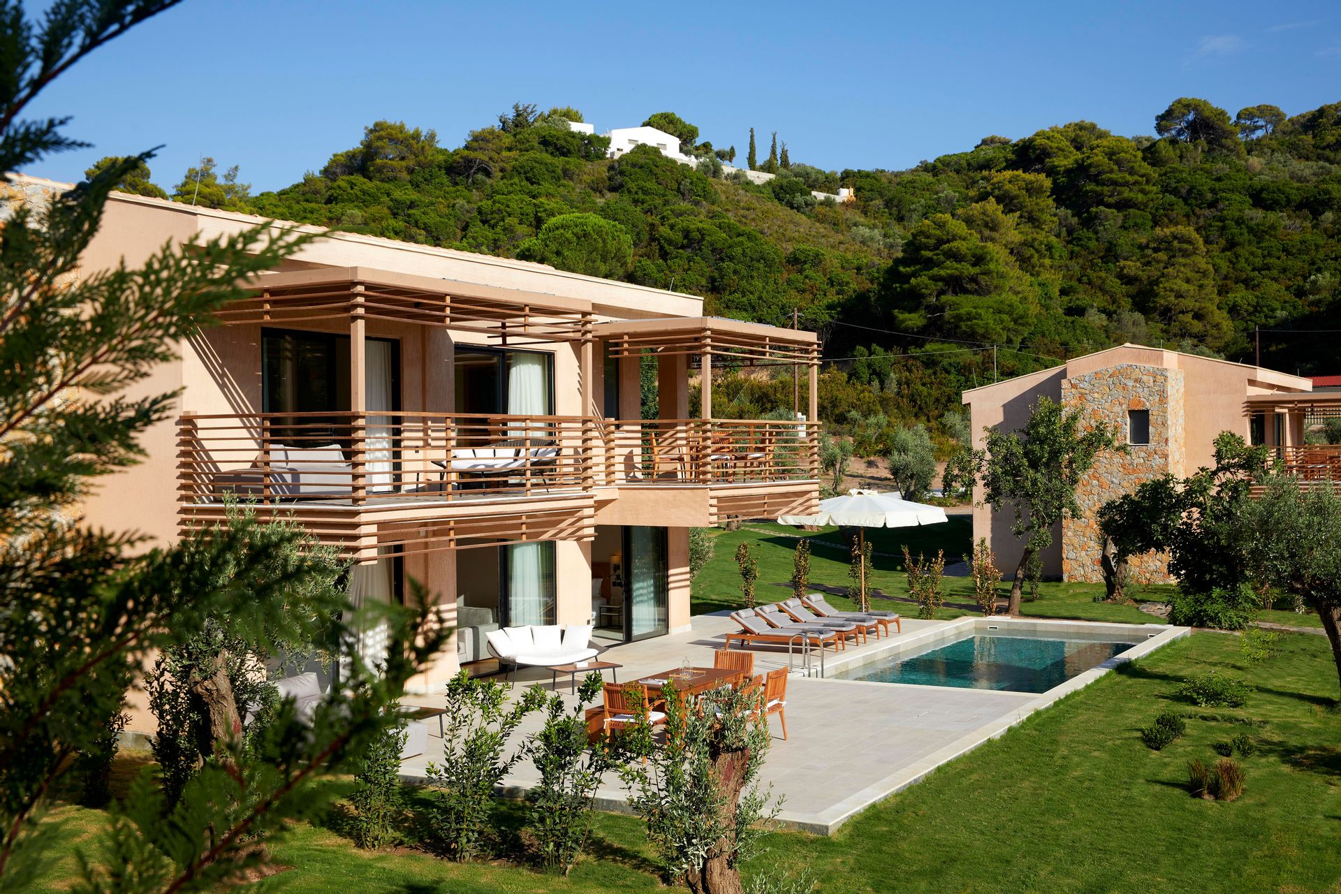 The Swan Villa | Nest Grove Rooms Villas & Suites