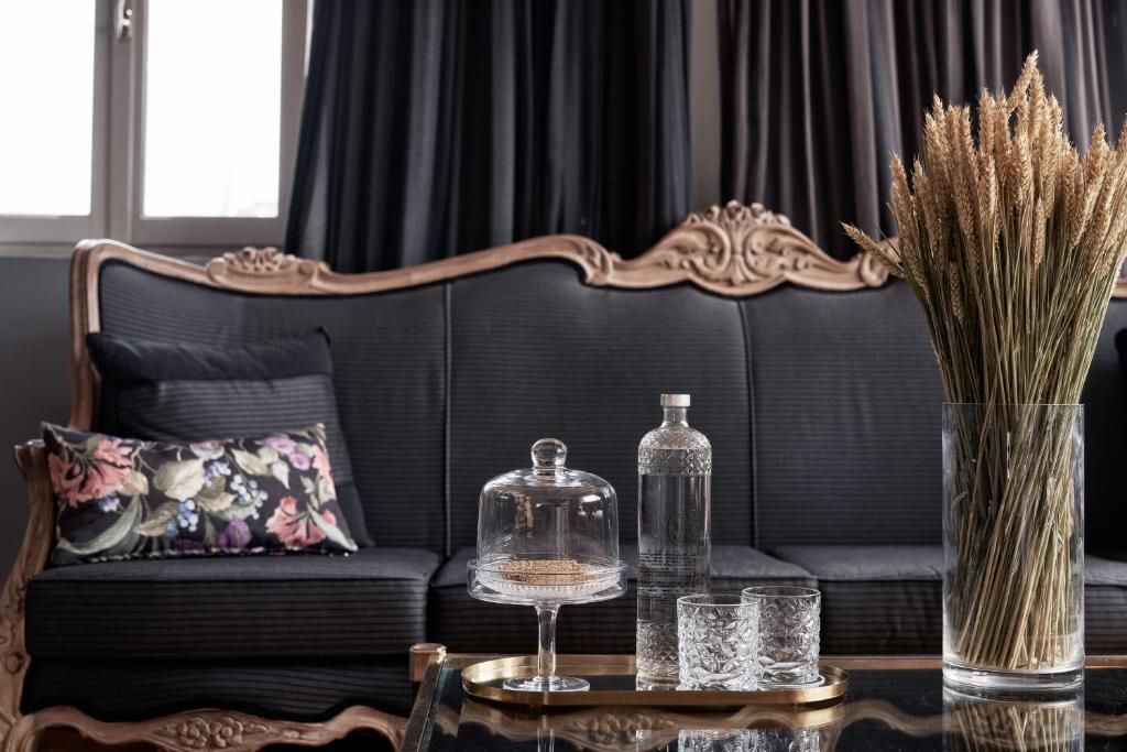 Executive Suite with Acropolis View