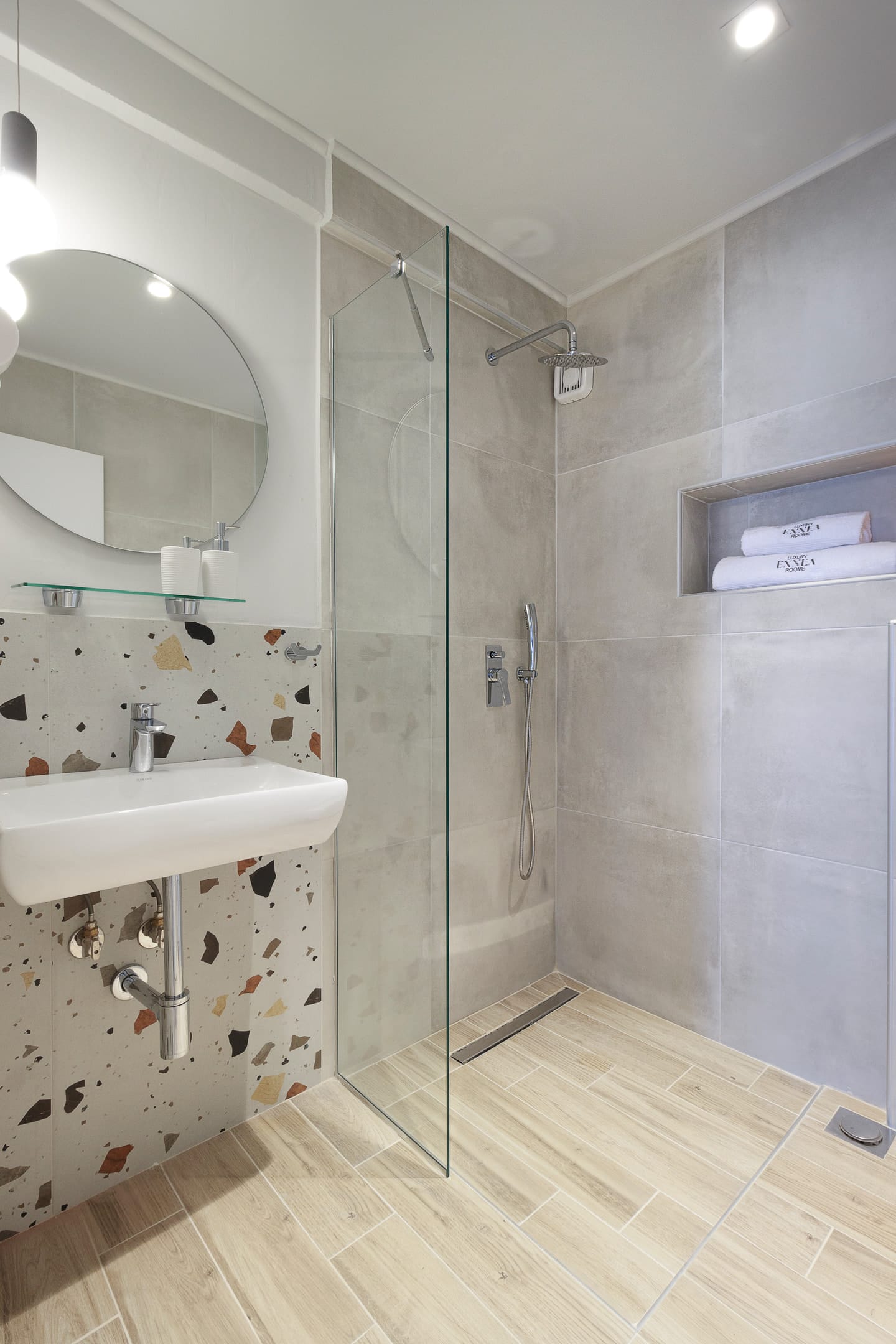 Junior Suite with City View