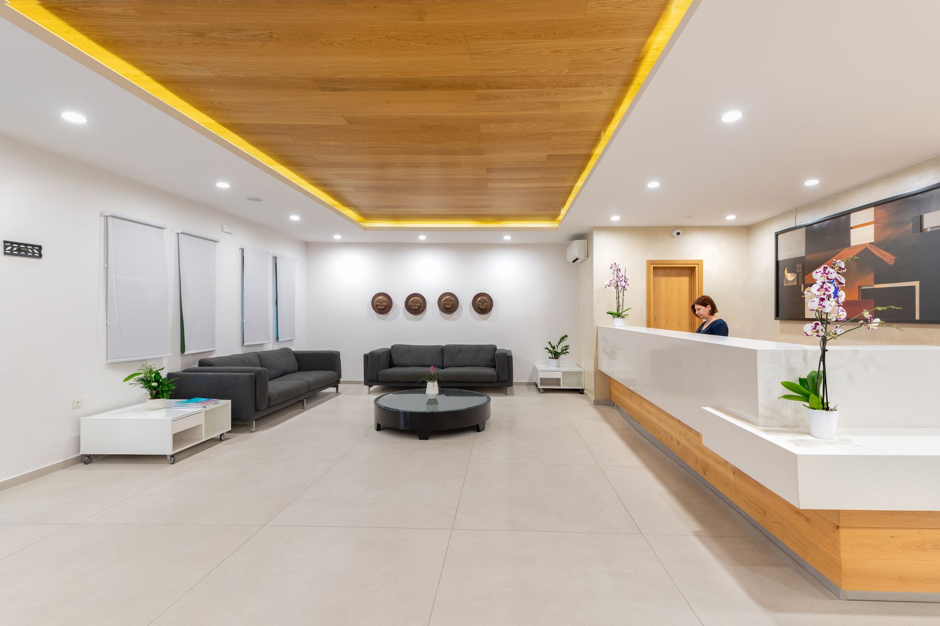 Erato Beach Hotel, ,