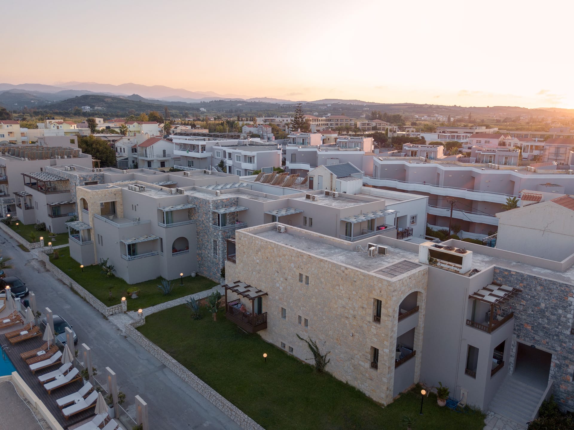 Erato Beach Hotel, ,