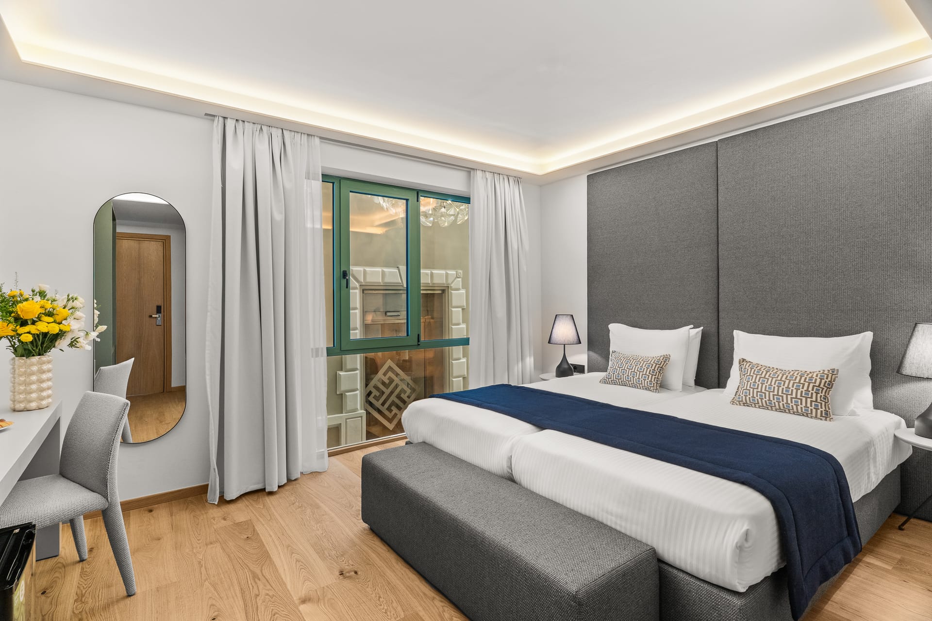 Athenaeum Eridanus Luxury Hotel, ,