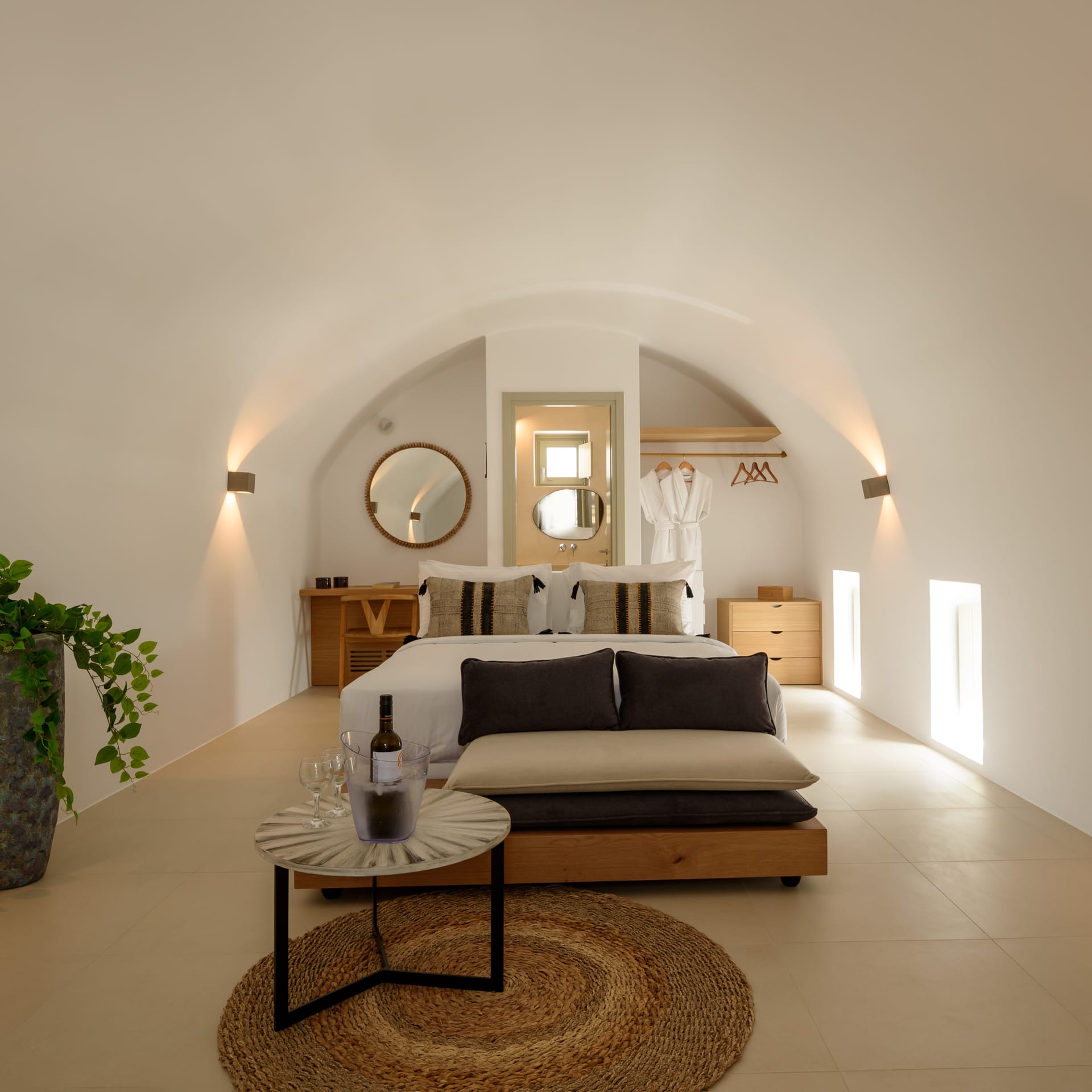 Elite Suite with Heated Jacuzzi and Sea View