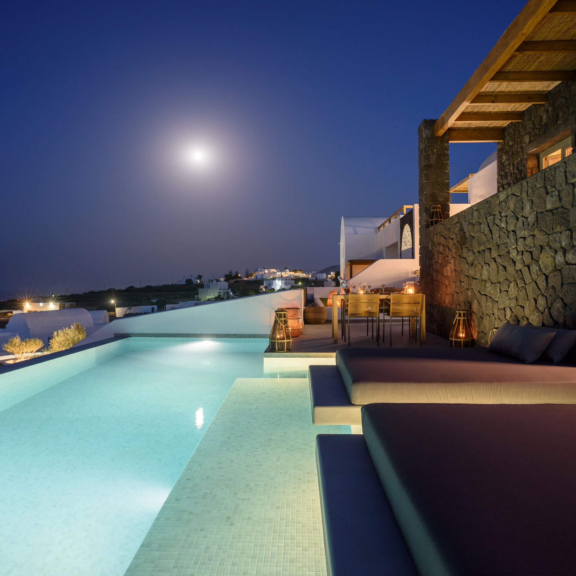Executive Two Bedroom Suite With Private Pool and Sea View