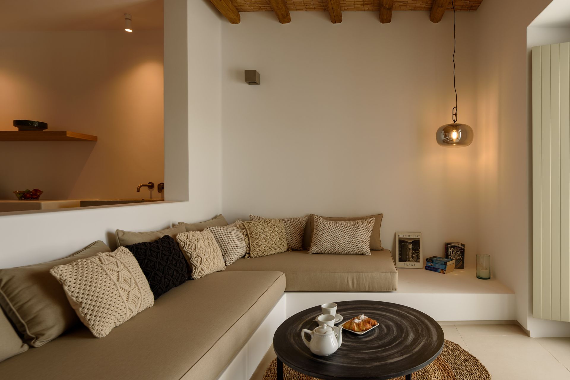 Junior Suite with Heated Jacuzzi and Sea View