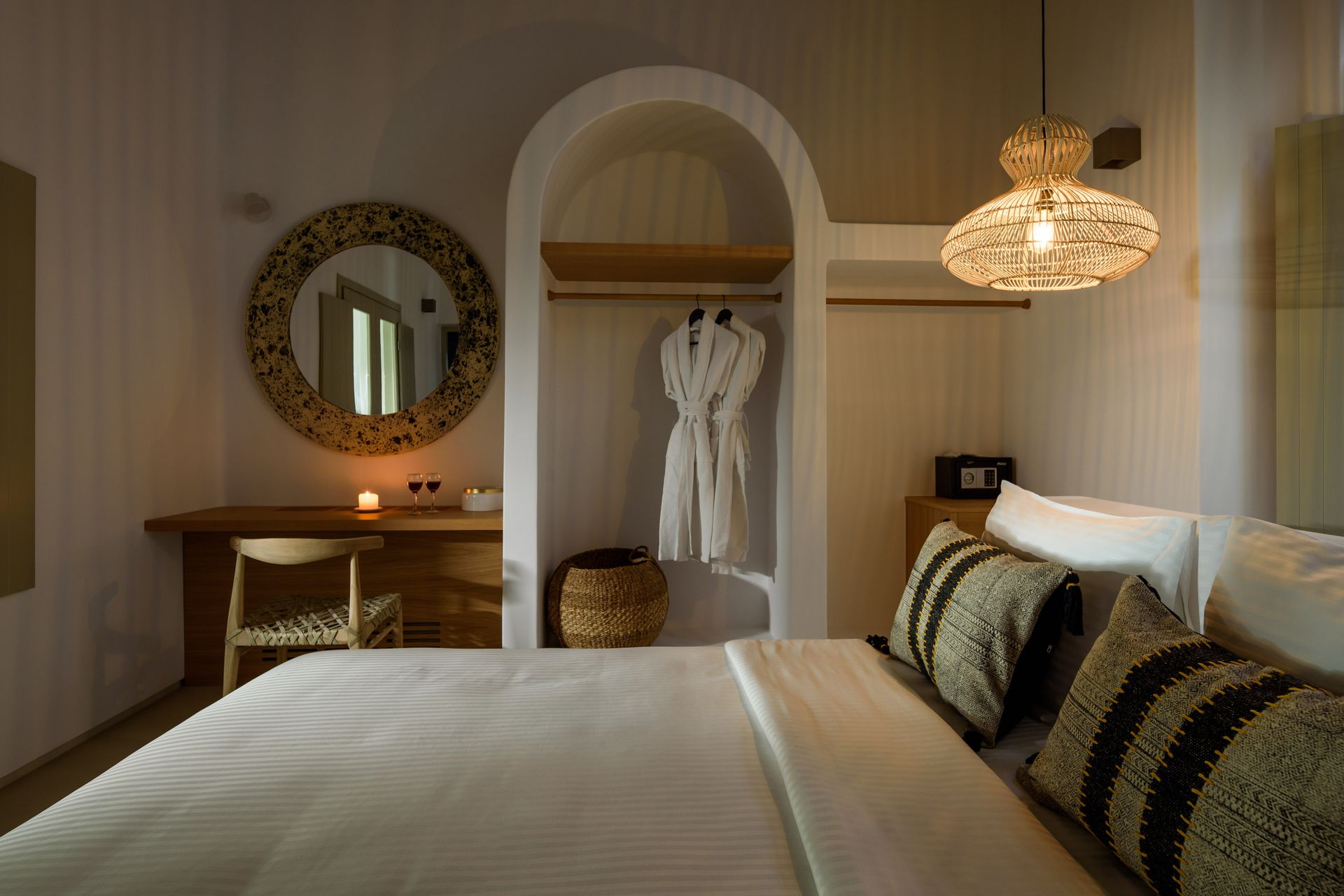 Senior Two Bedroom Suite With Private Cave Pool and Sea View