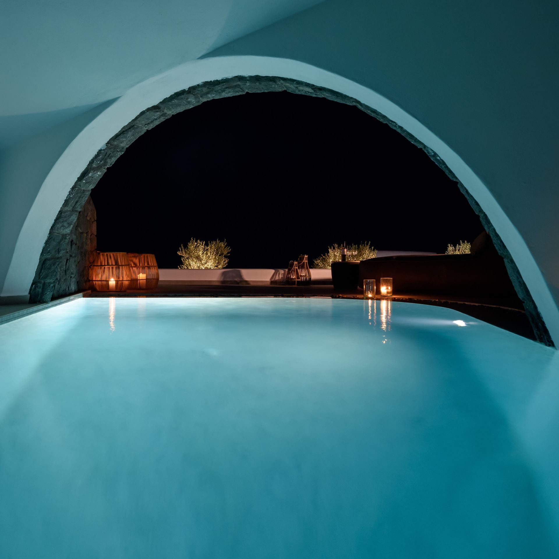 Senior Two Bedroom Suite With Private Cave Pool and Sea View
