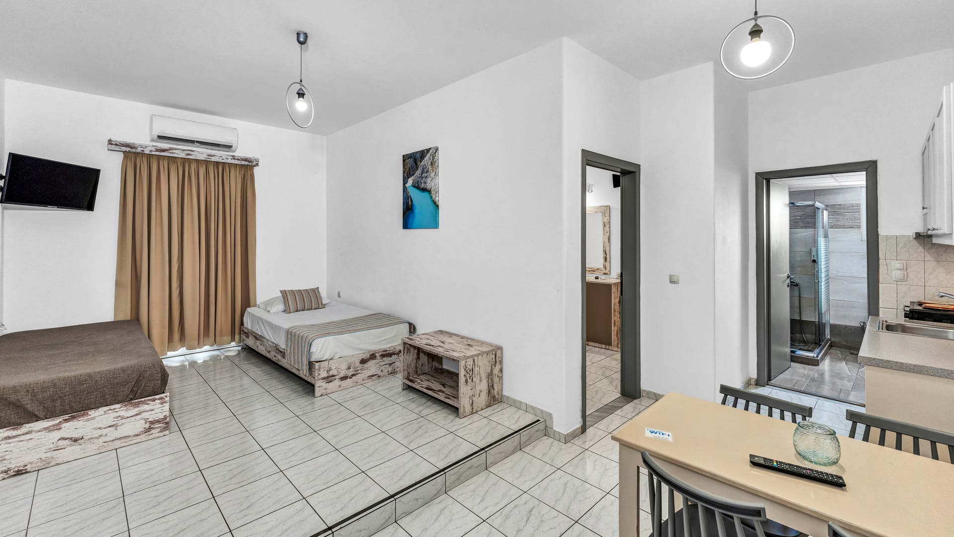 Junior Suite (Quadruple) Bedroom &amp; Living Room