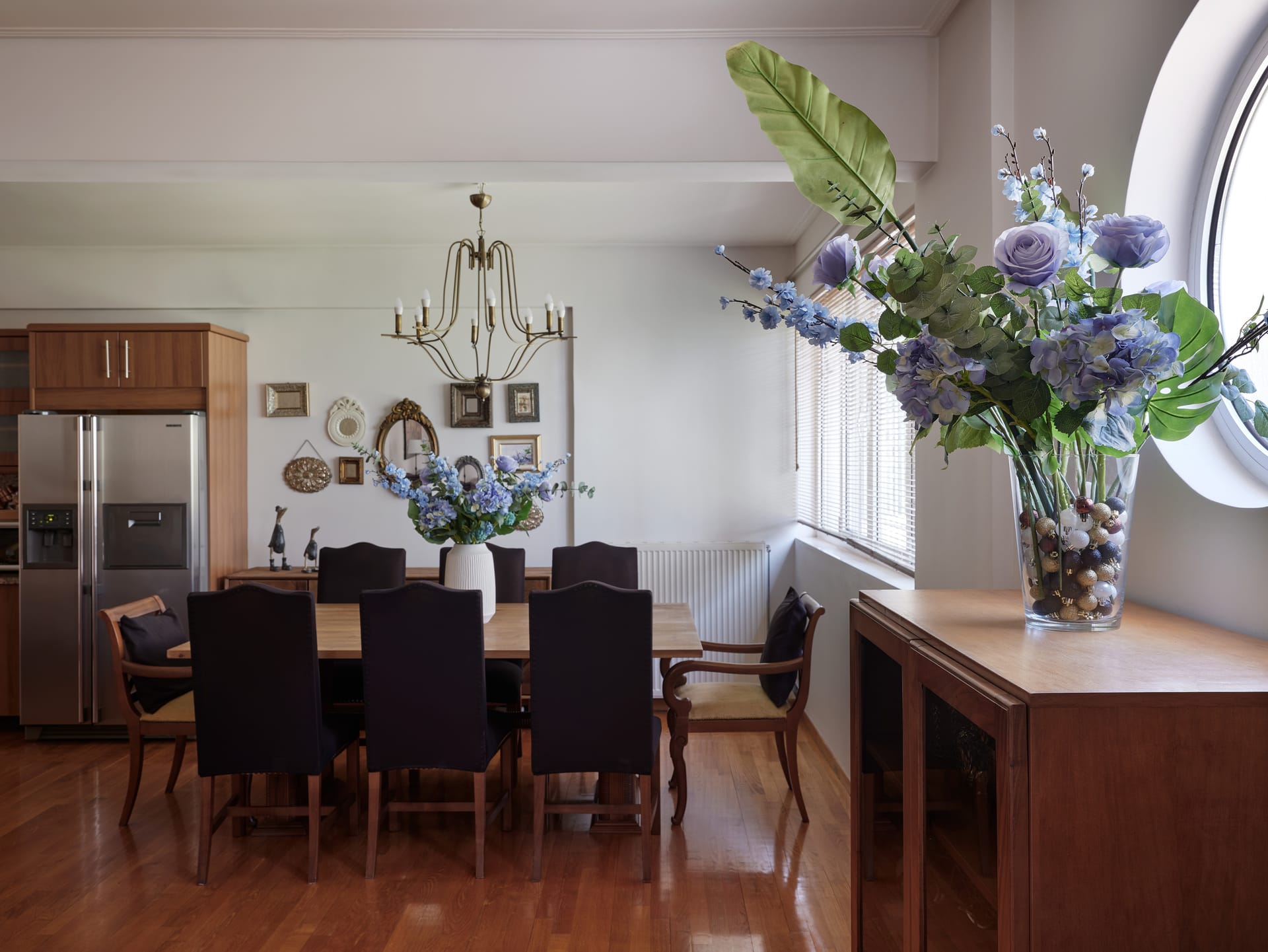 Evi's Voula Home, ,