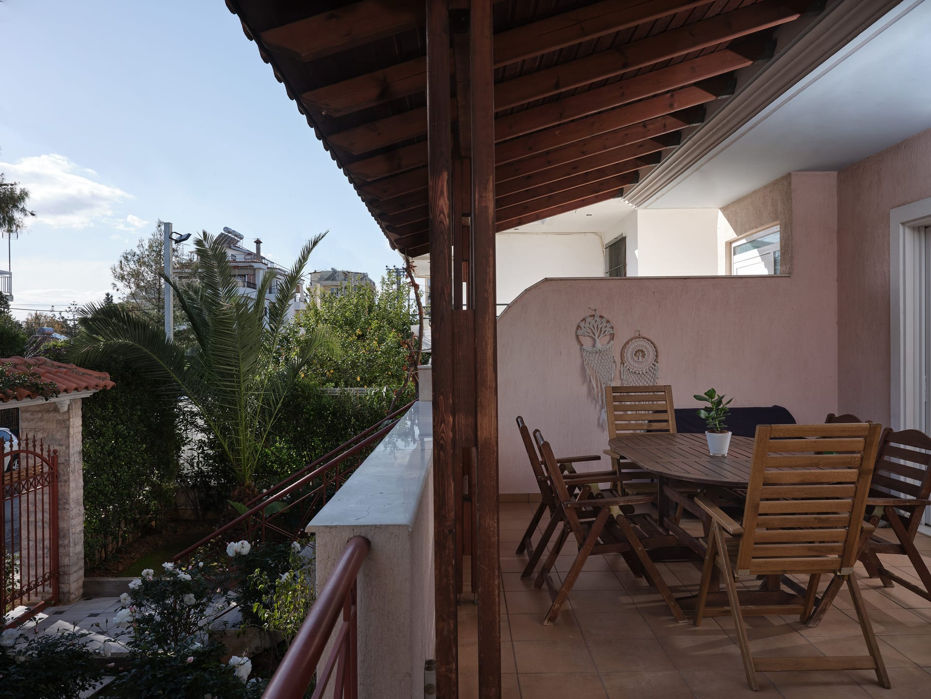 Evi's Voula Home, ,
