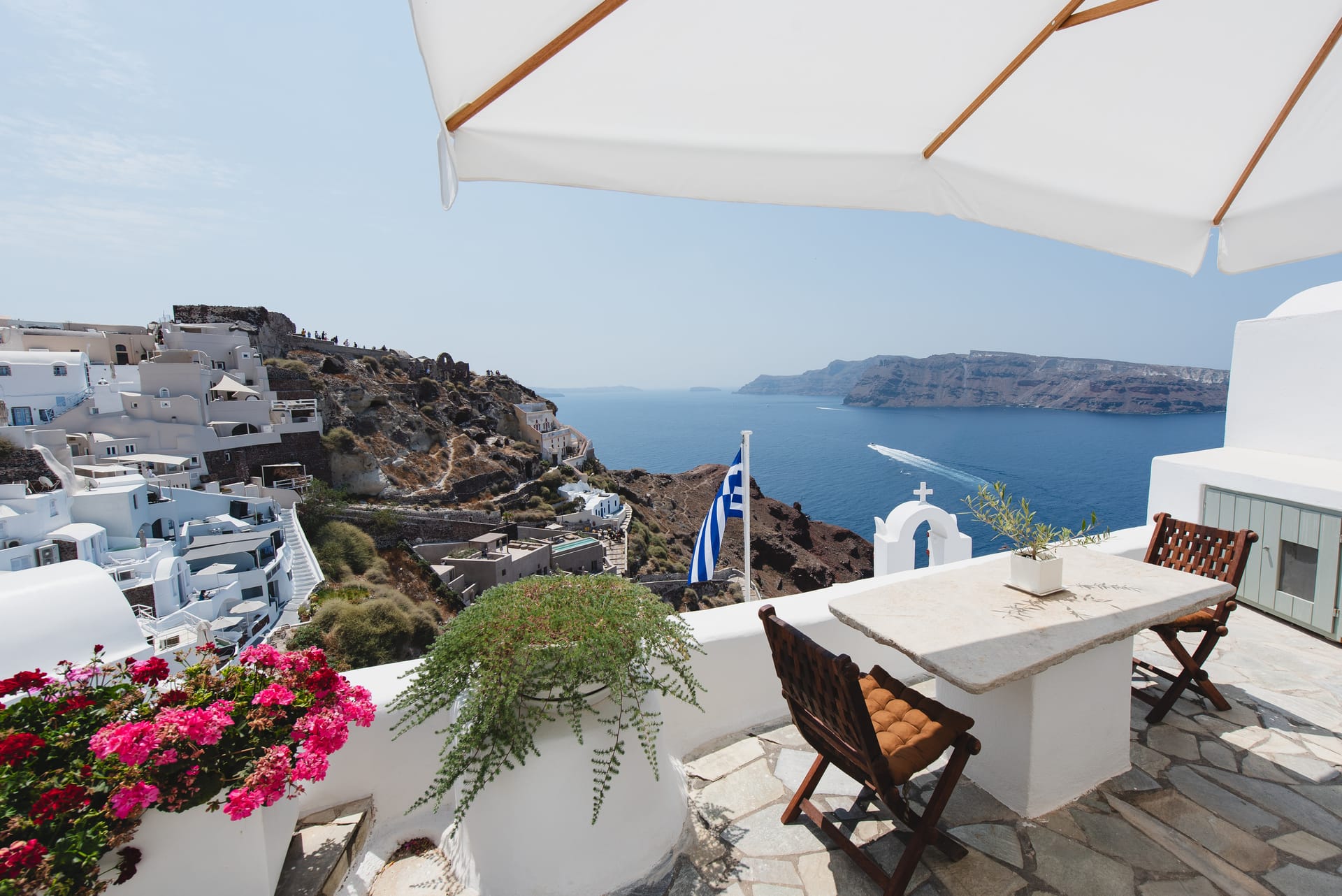 summer-lovers-villa-with-private-whirlpool-caldera-view-fanari