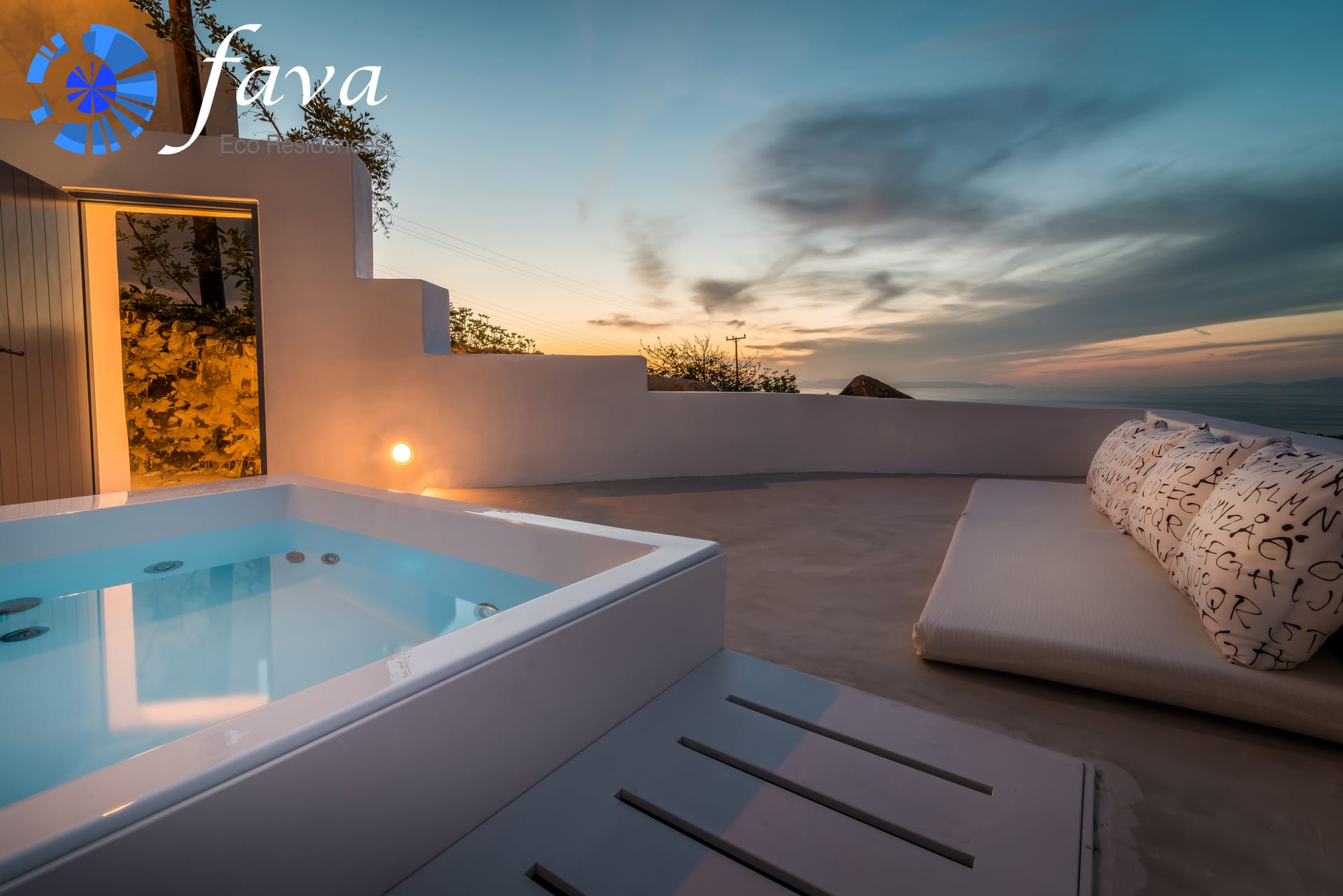 Executive Suite with Outdoor Private Jetted Tub
