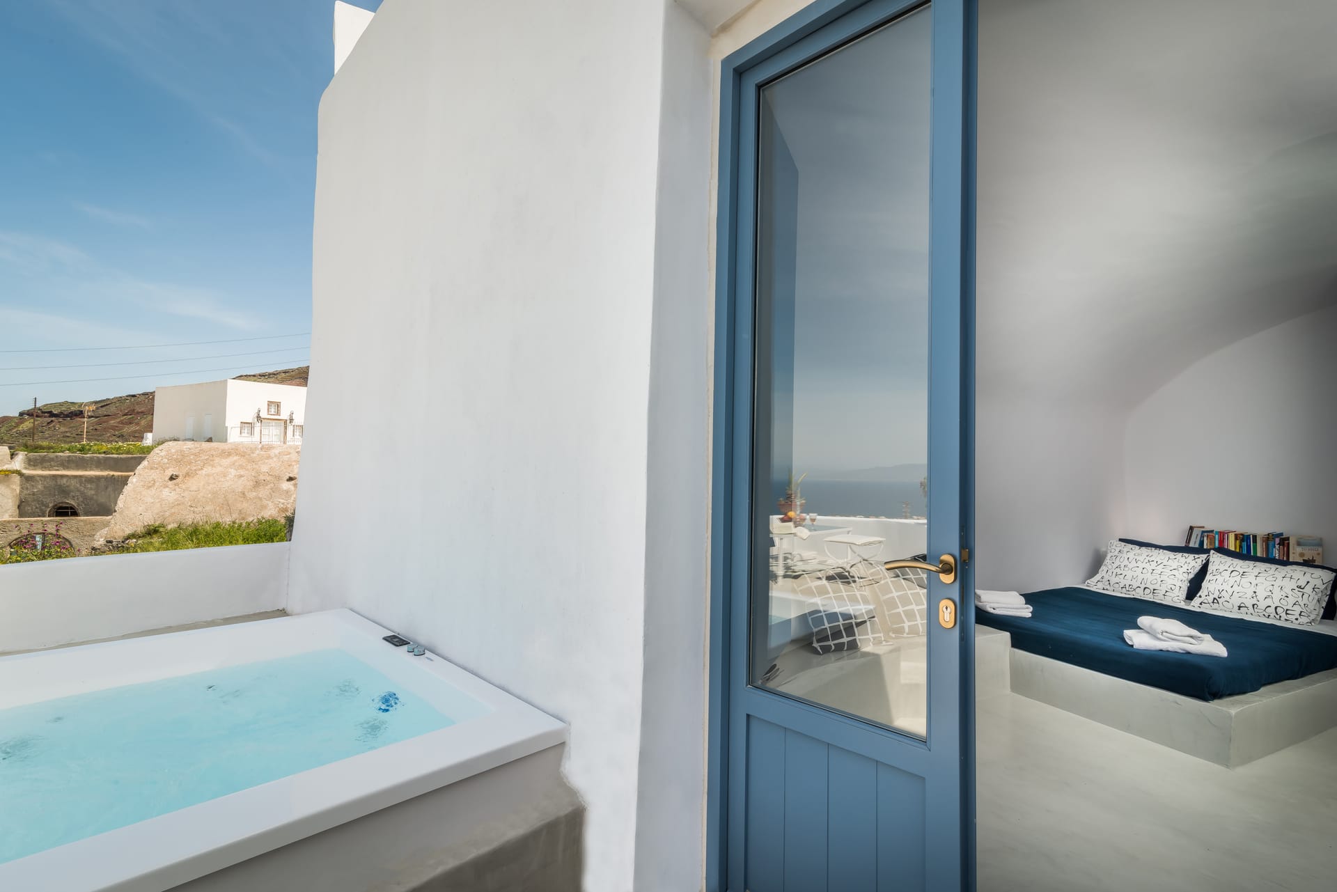 Executive Suite with Outdoor Private Jetted Tub
