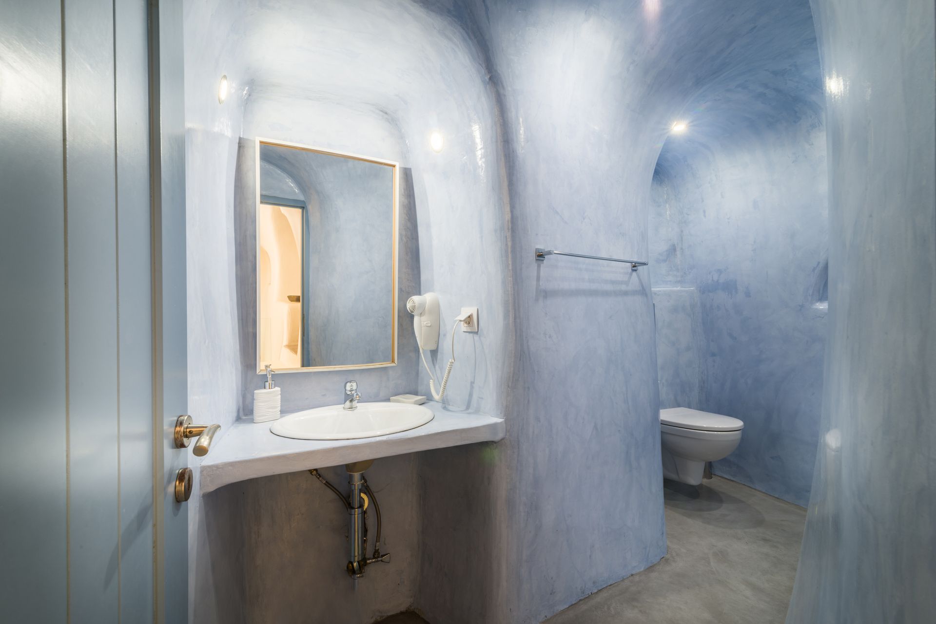 Grand Suite with Outdoor Private Jetted Tub