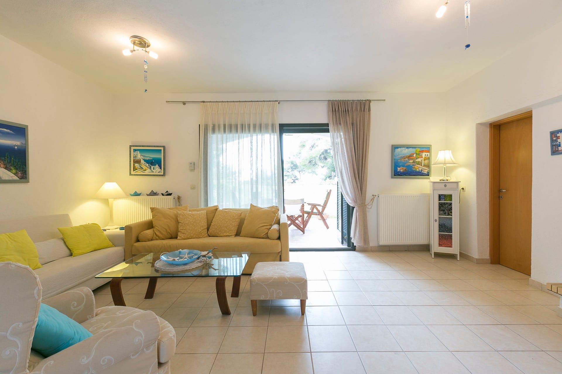 Blue Crab- Beachfront House in Kalandra