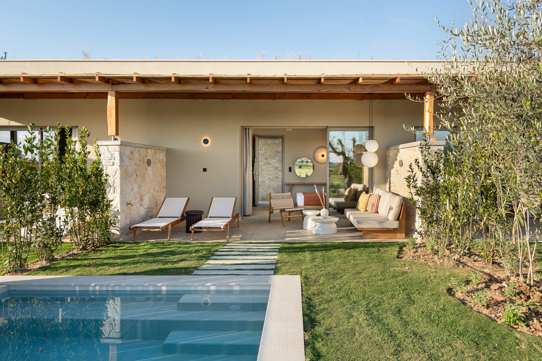 TERTH/Afytos Experience-GROUND FLOOR SUITE WITH PRIVATE POOL