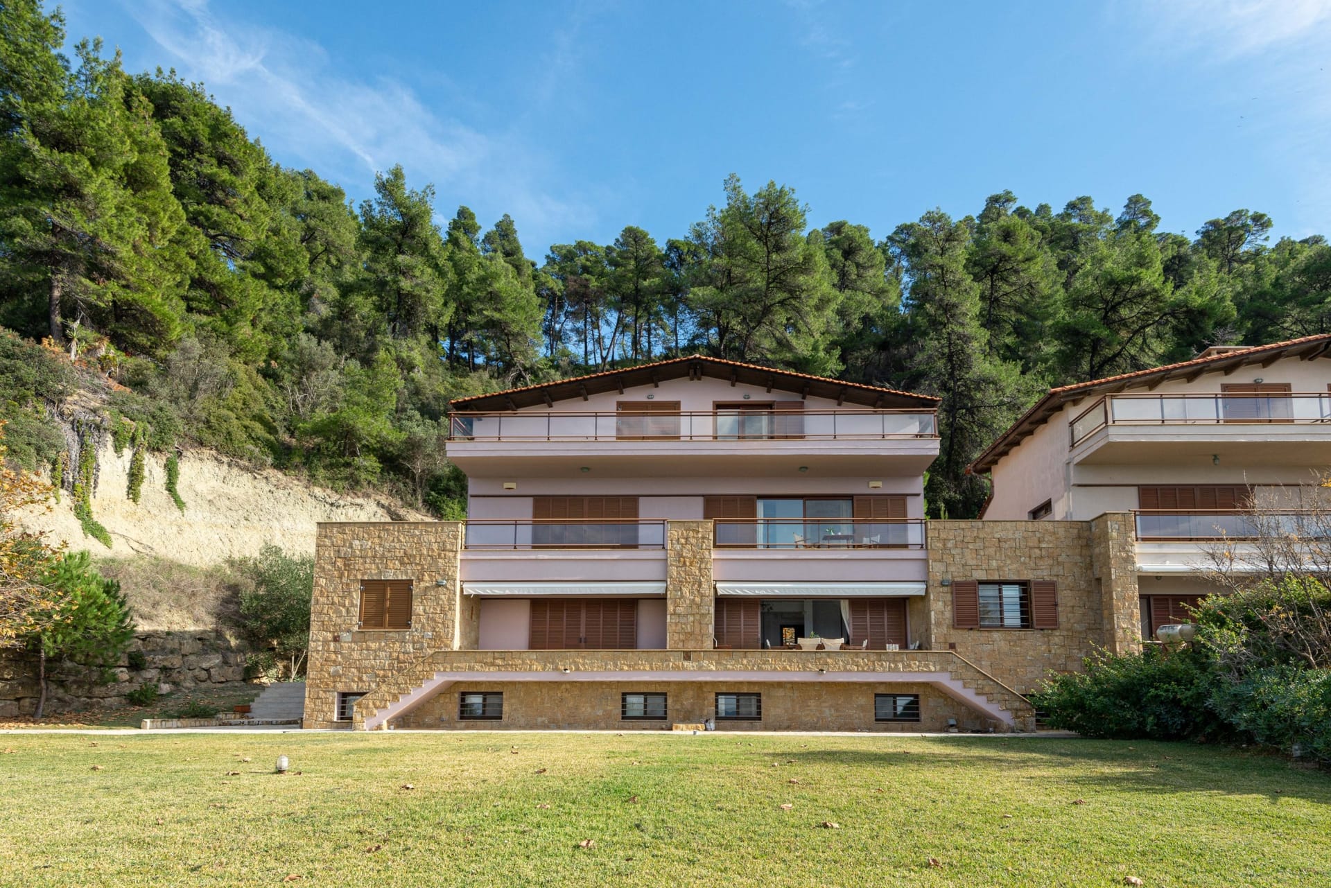 Seagrove - Beachfront Villa In Possidi