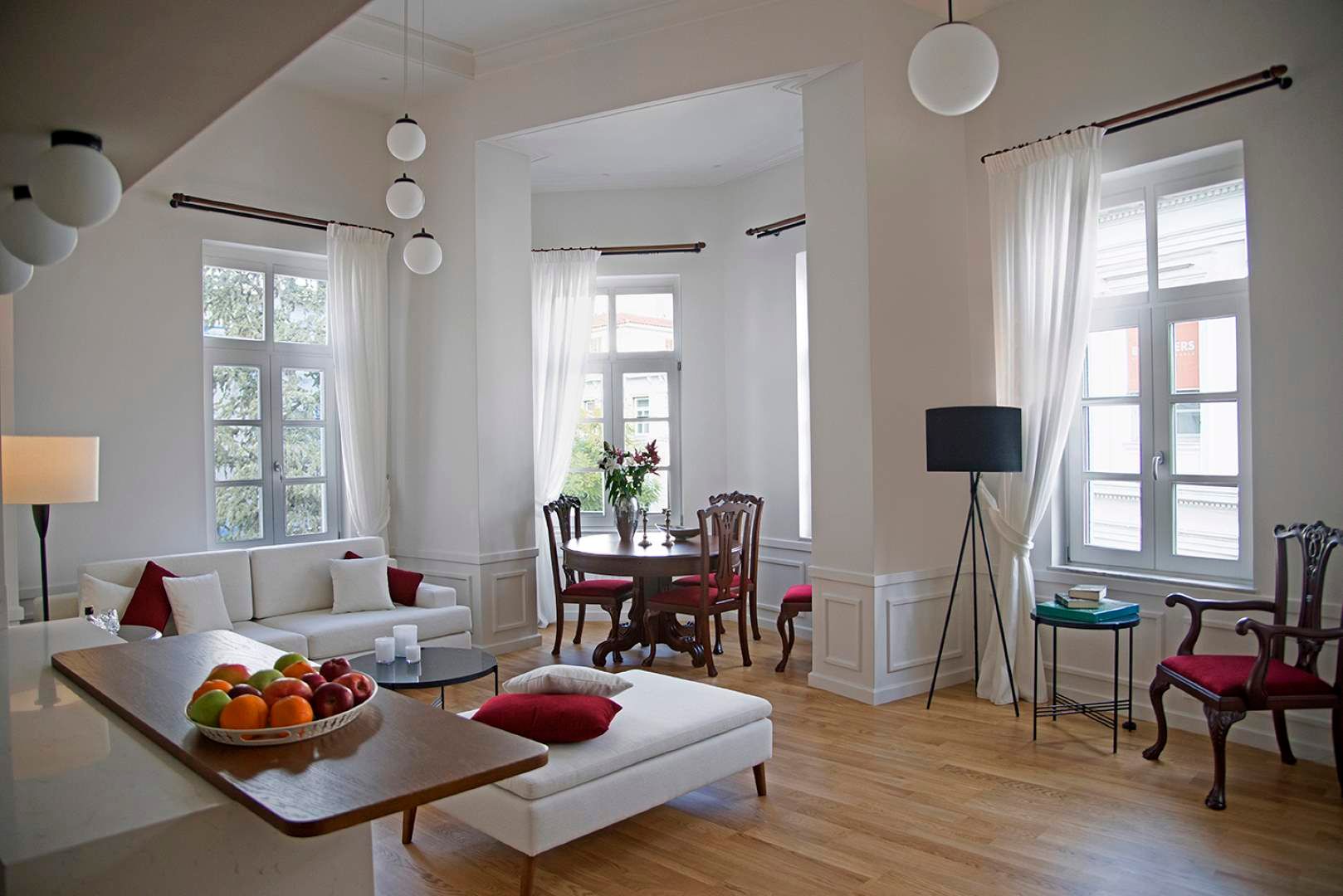 Kekias | 2 Bedroom Suite Apartment with Ermou Str View