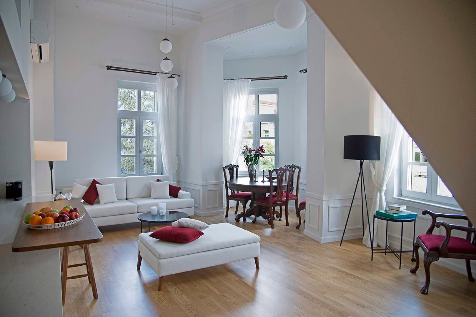 Kekias | 2 Bedroom Suite Apartment with Ermou Str View