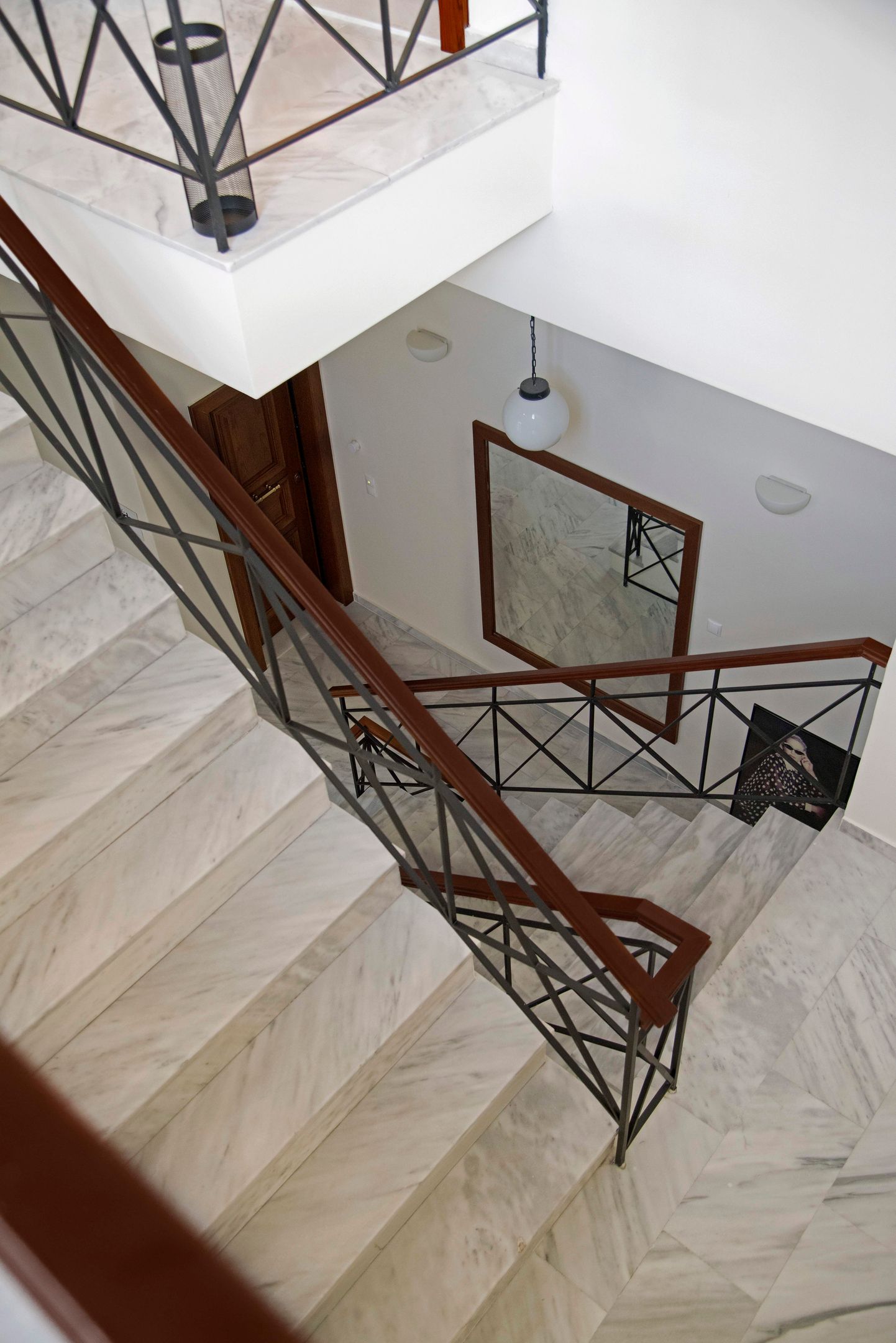 Notos | 3 Bedroom Suite Apartment with Acropolis View