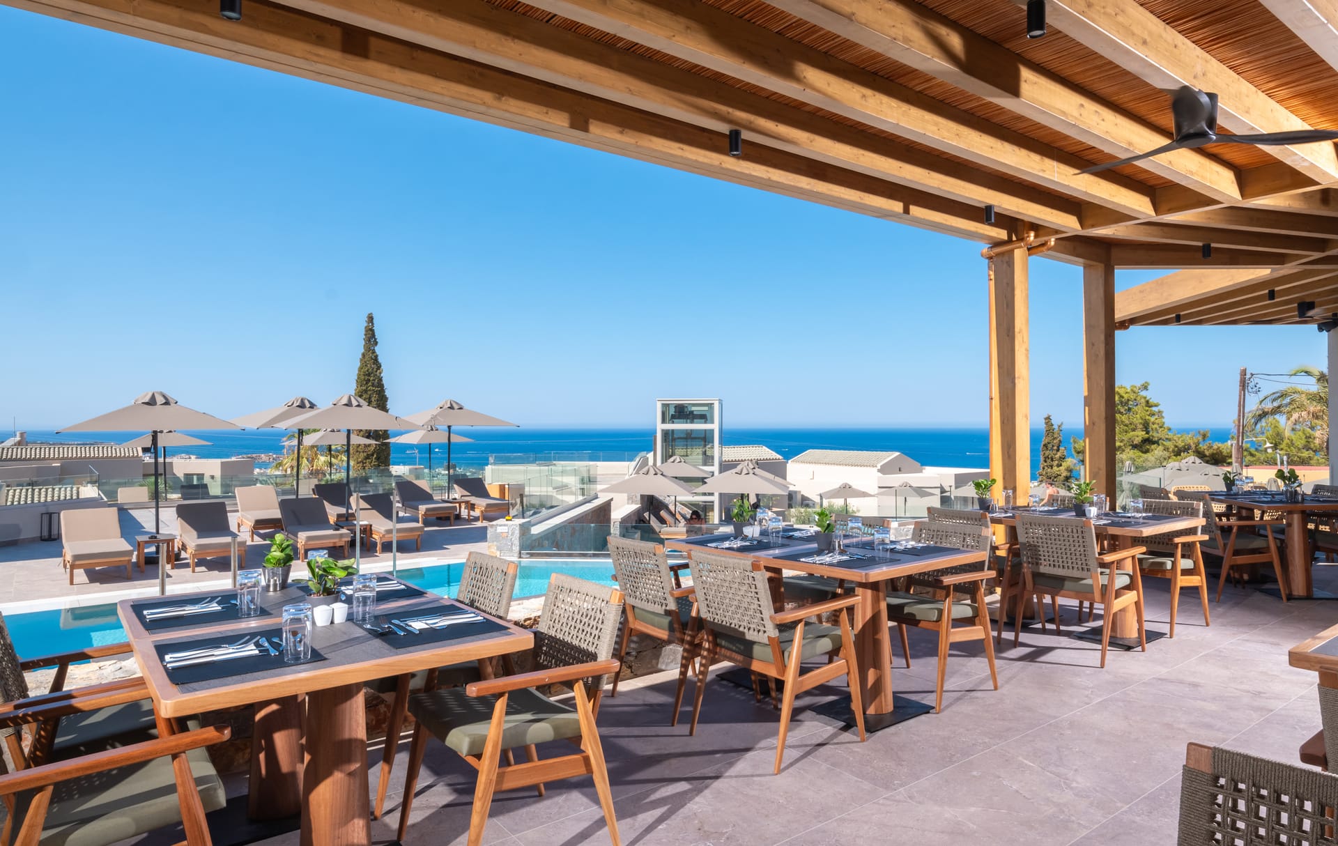 Galaxy Suites Boutique Resort 5*