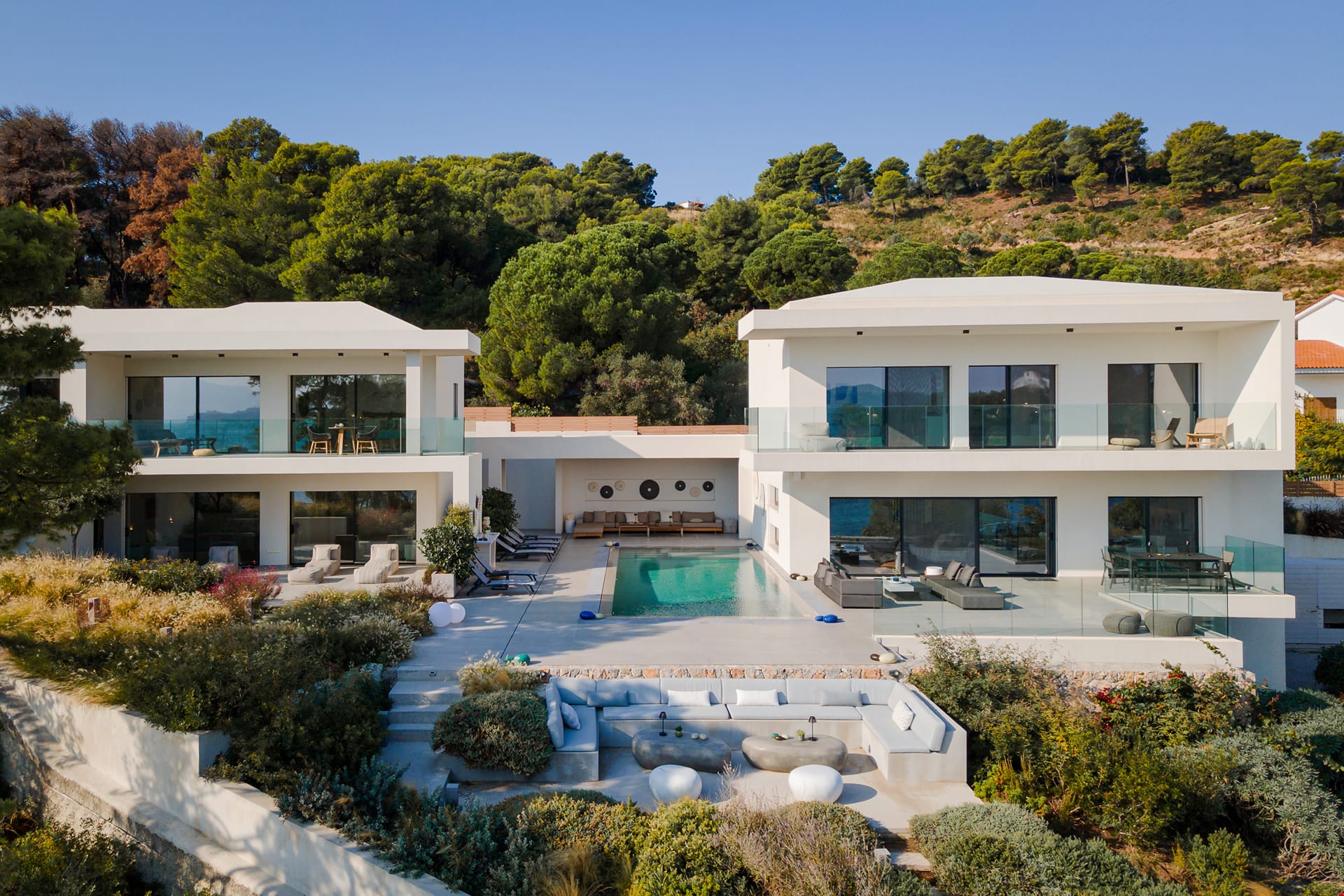 Levanta Villa