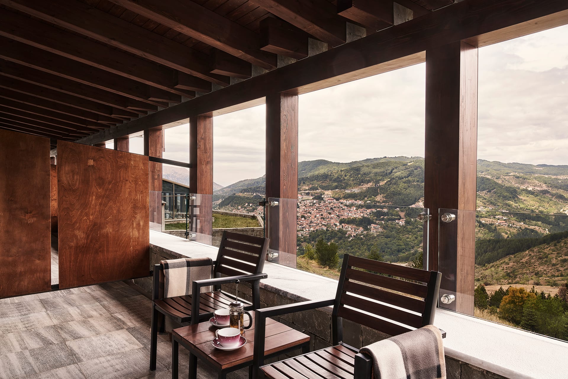 Premium Suite Mountain View