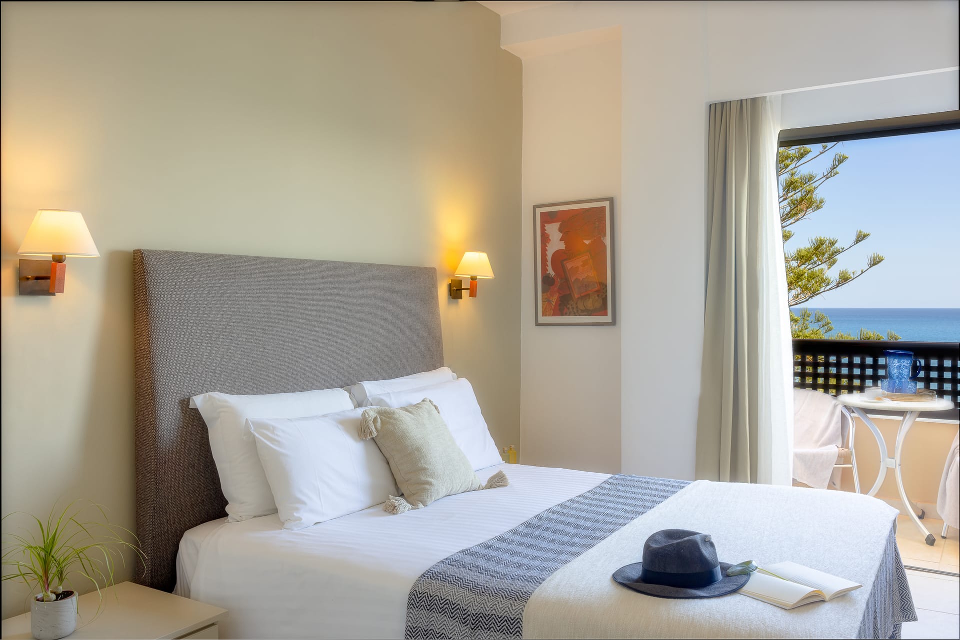 Double/Twin Room Beach Front