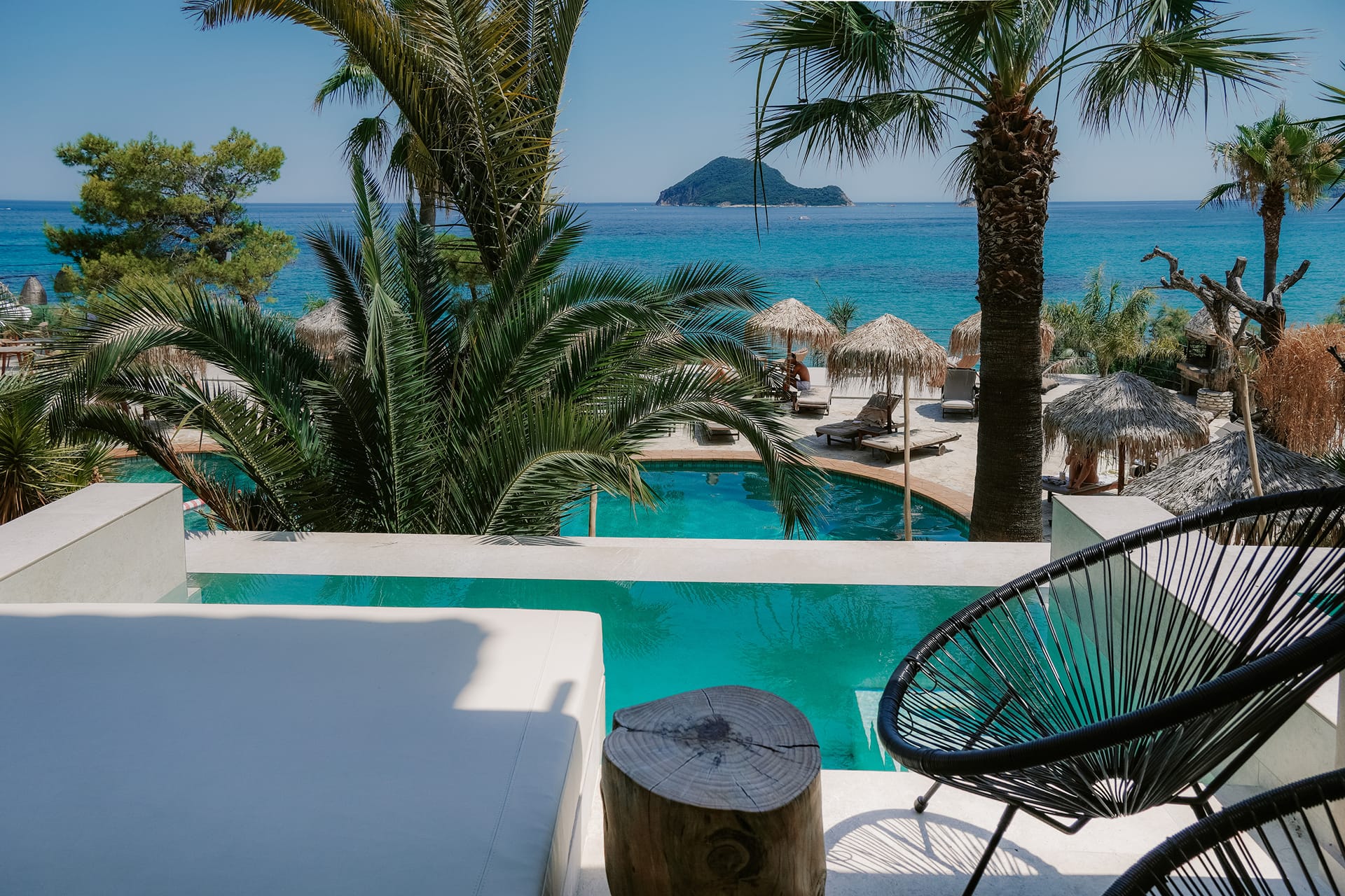 Executive Room with Private Pool and Sea View