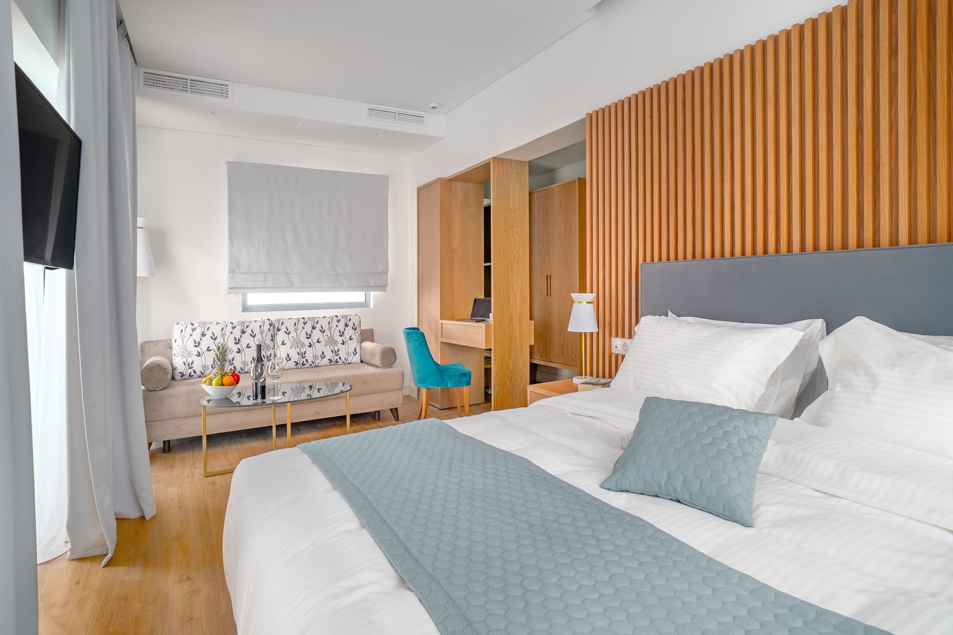 Deluxe Suite with Spa Bath Glyfada Riviera Hotel, Glyfada, Greece