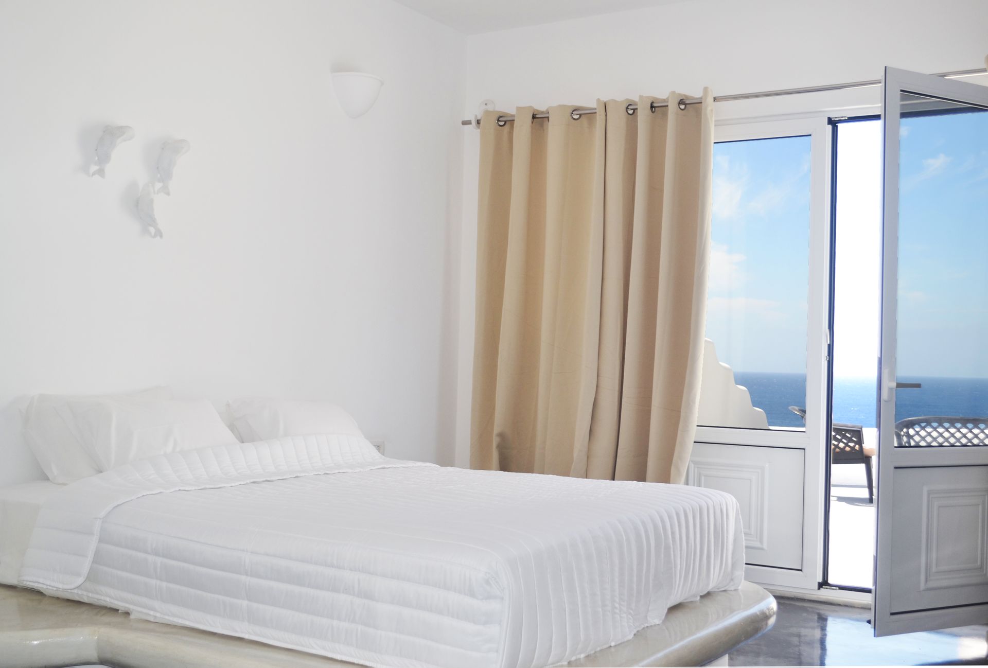 Divine Suite Outdoor Bath Tub | Sea & Sunset View