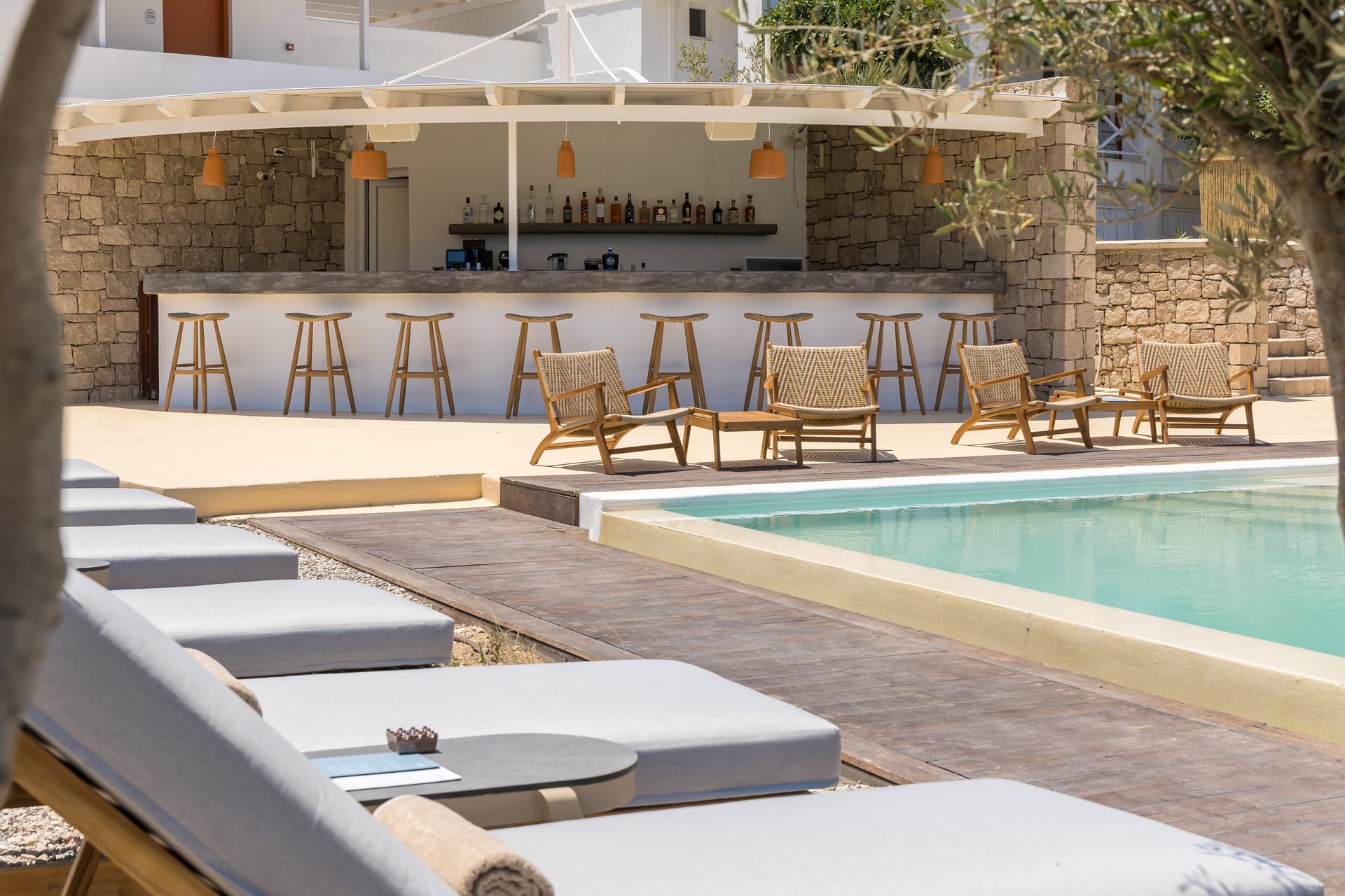 Golden Milos Beach 4 * Golden Milos Beach 4 *