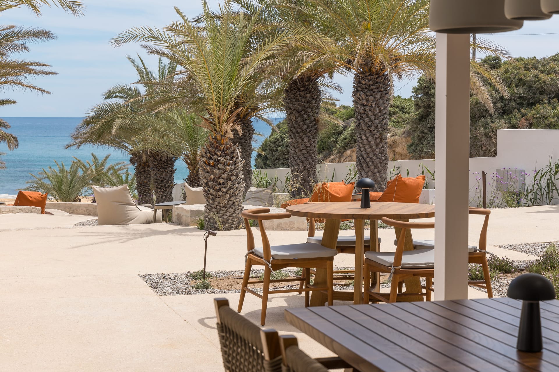 Golden Milos Beach 4 * Golden Milos Beach 4 *