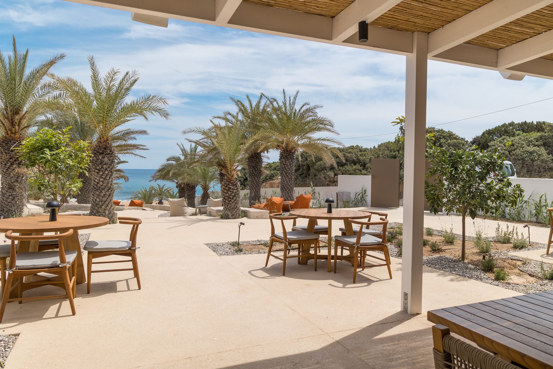 Golden Milos Beach 4 * Golden Milos Beach 4 *