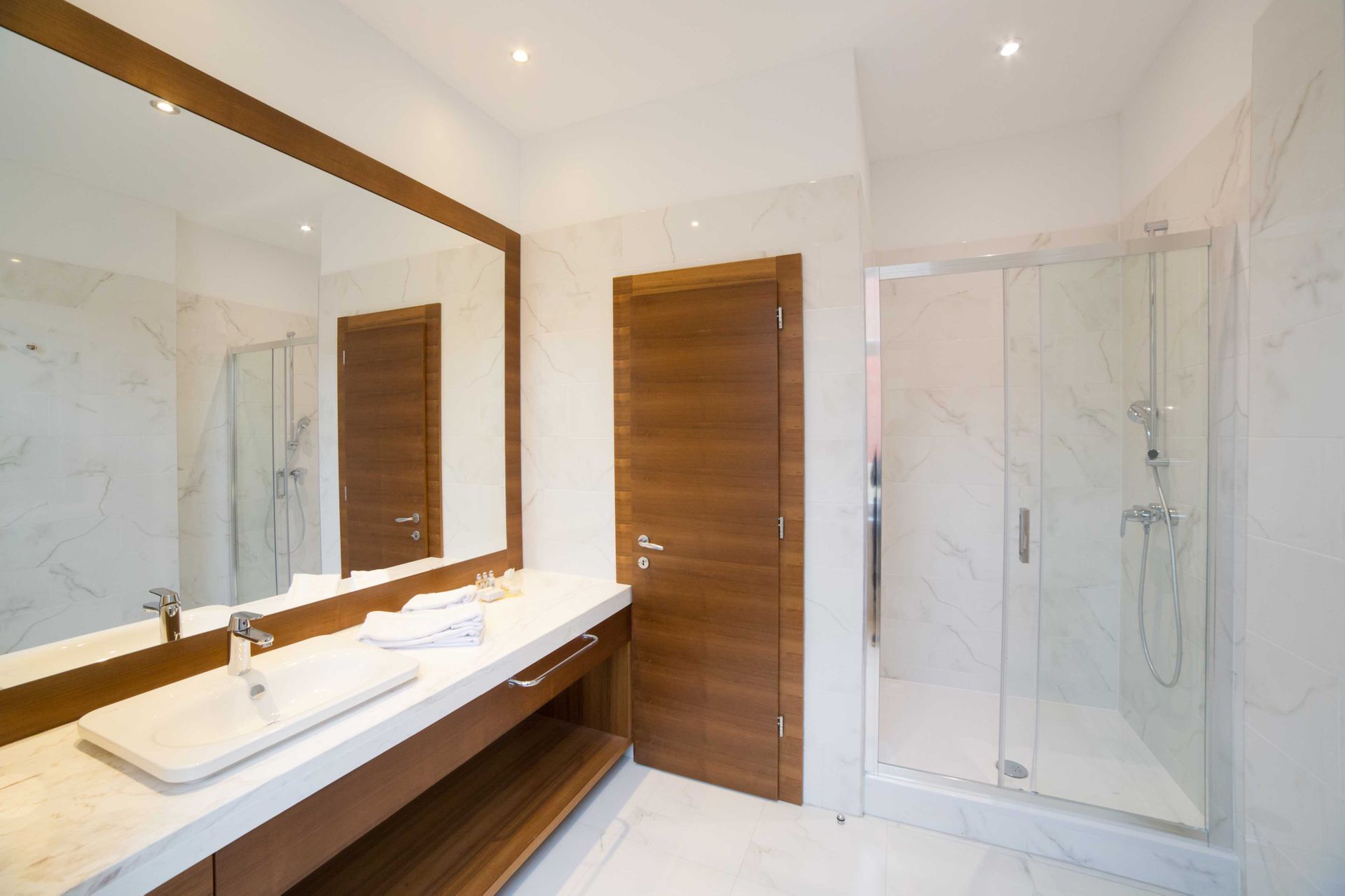Deluxe Twin Room Villa Royal 28 m² Courtyard/Garden View-3