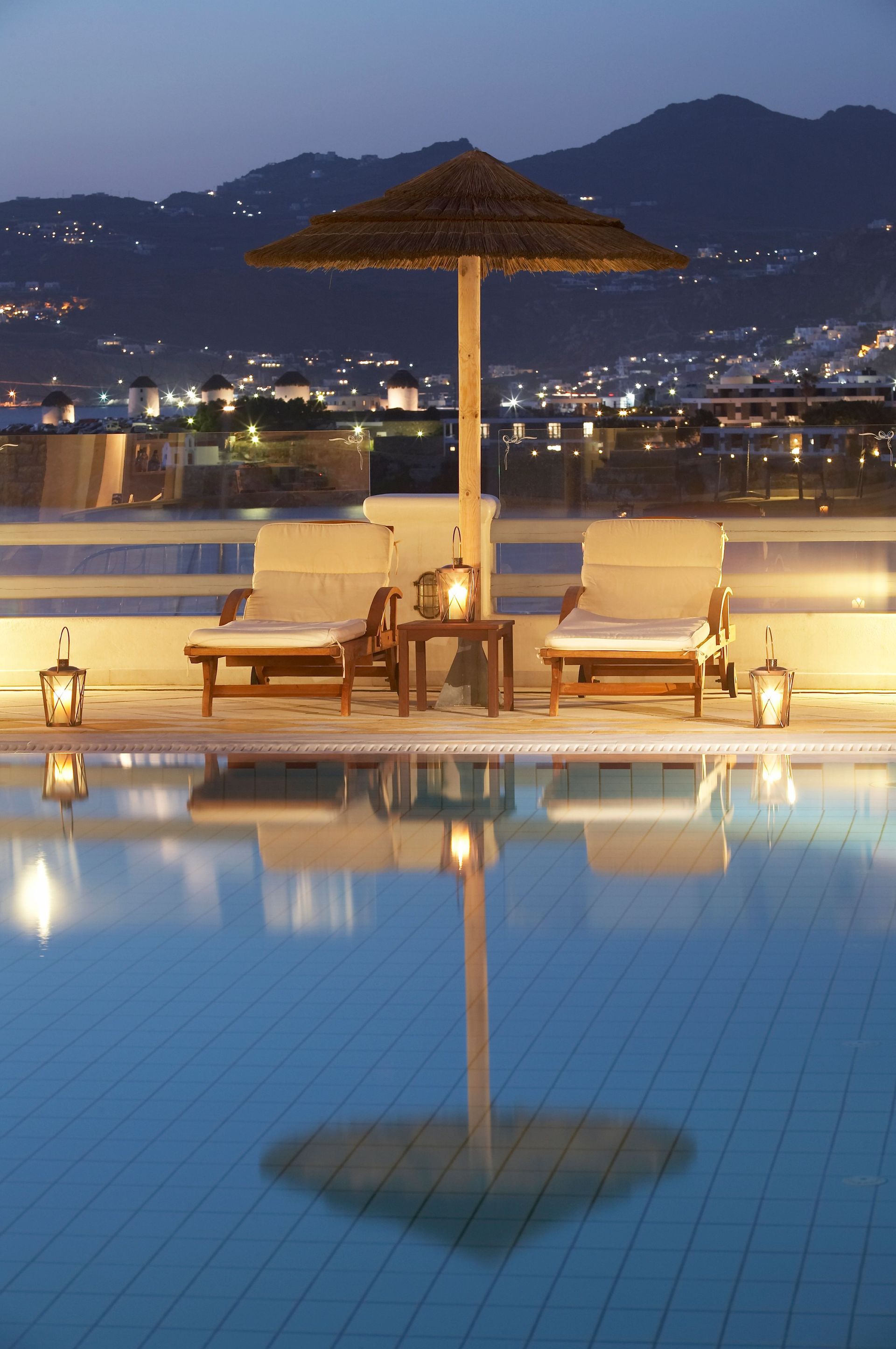 Grand Beach Hotel Mykonos 4 * Grand Beach Hotel Mykonos 4 *