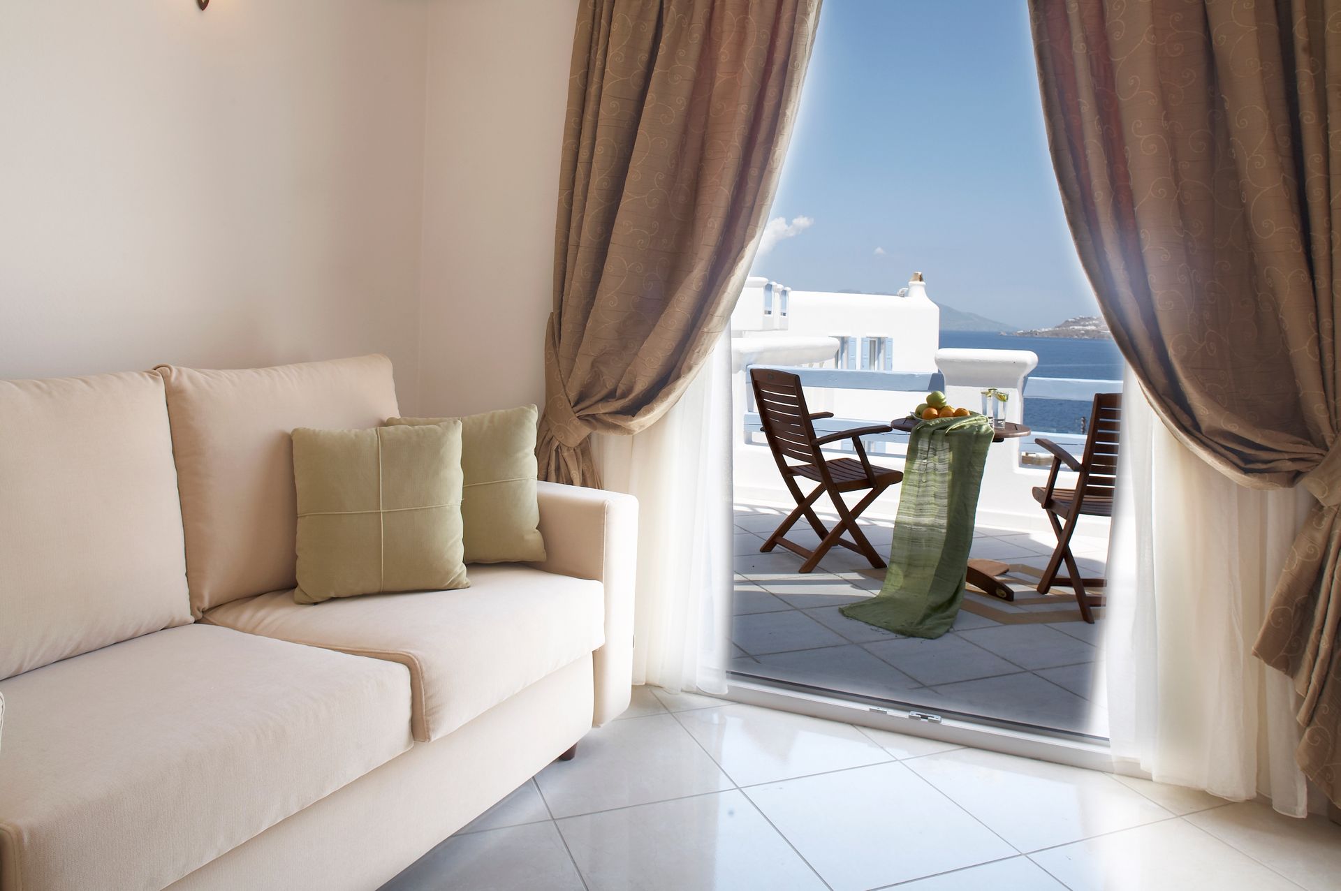 Grand Beach Hotel Mykonos 4 * Grand Beach Hotel Mykonos 4 *