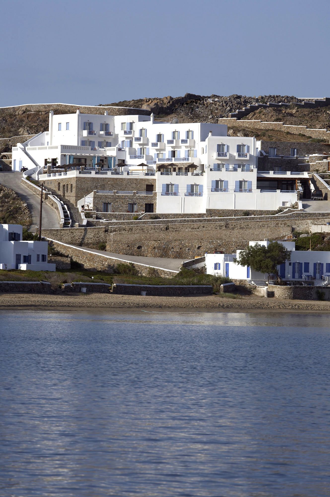 Grand Beach Hotel Mykonos 4 * Grand Beach Hotel Mykonos 4 *