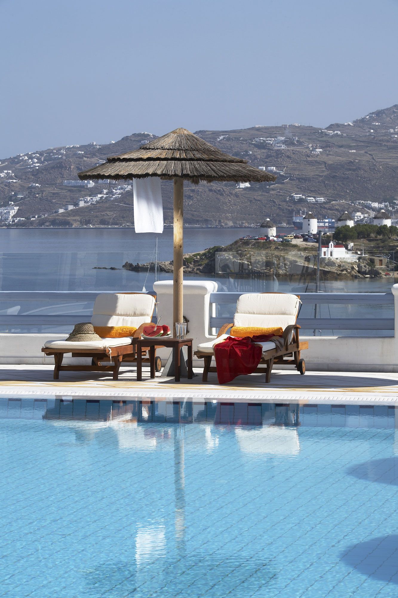 Grand Beach Hotel Mykonos 4 * Grand Beach Hotel Mykonos 4 *