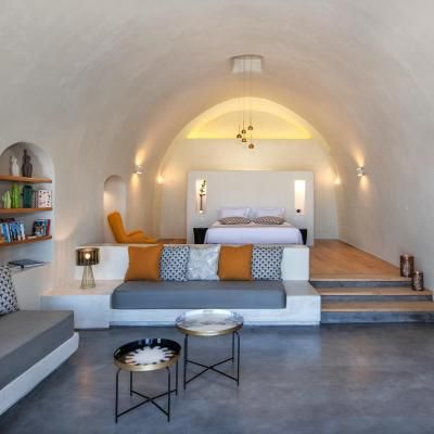 ALKYONE Cave Suite with private pool