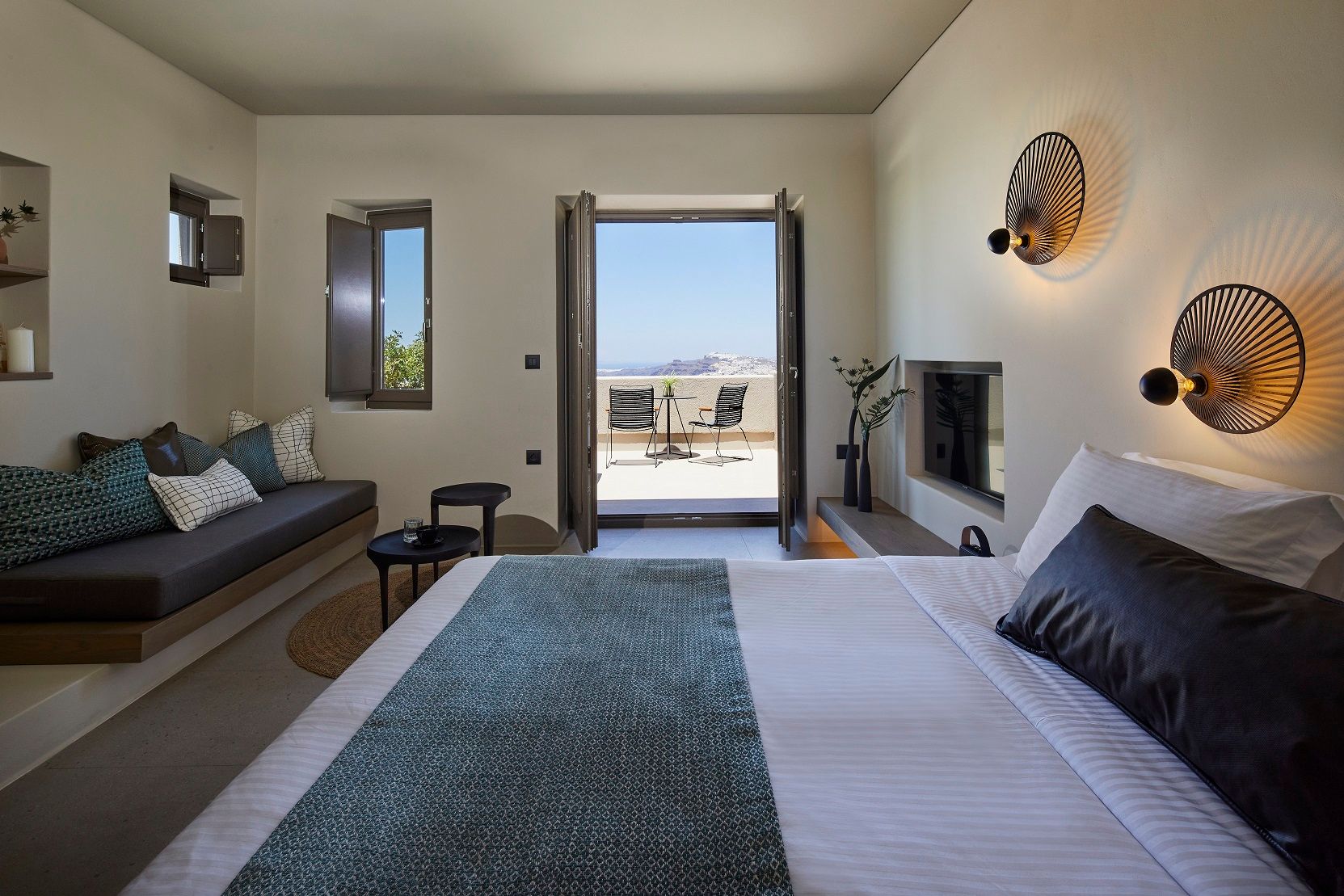 EUPHORIA Suite with outdoor Hot Tub