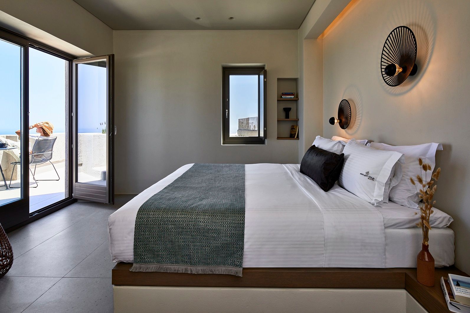 3Sixty Suite with outdoor Hot Tub