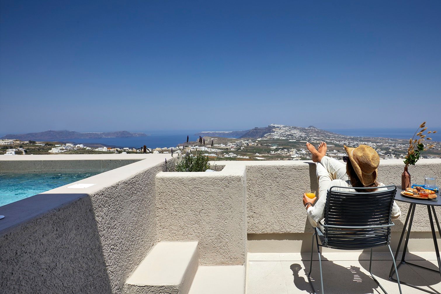 3Sixty Suite with outdoor Hot Tub