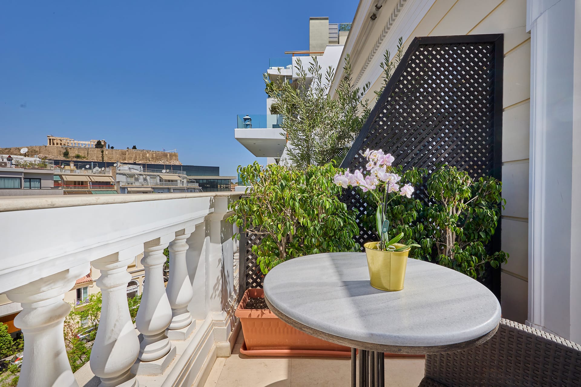 Junior Suite with Acropolis View